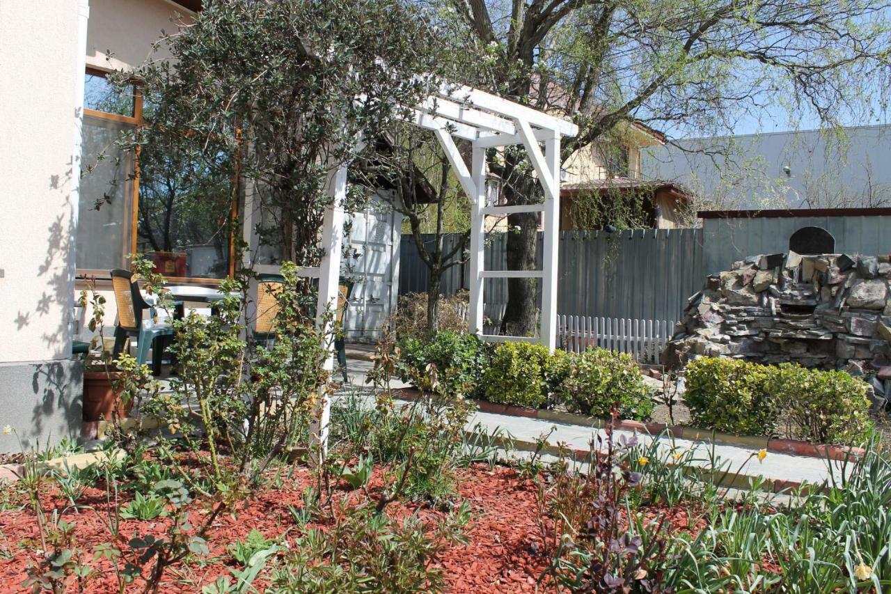 Cristalex Villaverde Bucharest Pantelimon Exterior photo