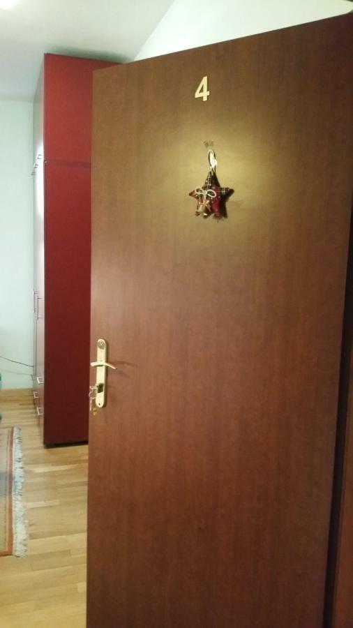 Cristalex Villaverde Bucharest Pantelimon Exterior photo
